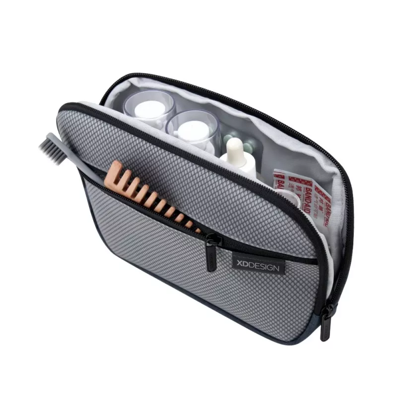 Toiletry Bag XDDESIGN First-Class All-in-One Travel Organiser P706.3401, Black, Zipper Closure, Deluxe Pouch