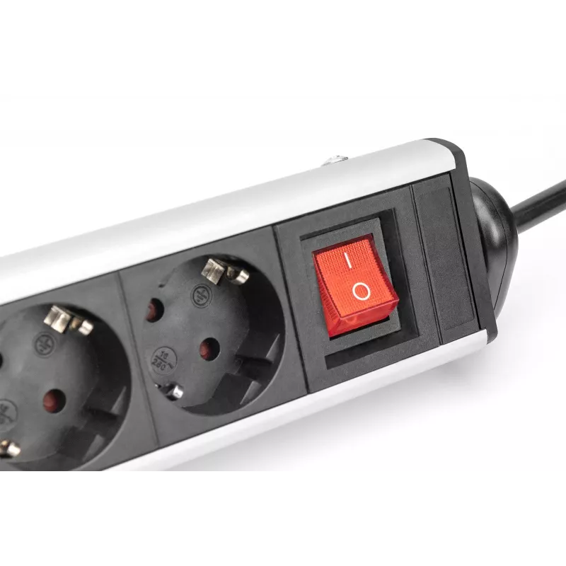 Digitus 6-way office power strip with 3x USB ports 1.5m cable