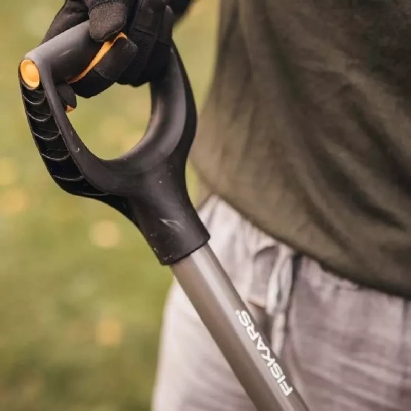 Shovel Fiskars Ergonomic FS.S. 1025376 Grey — ergonomic garden shovel, Fiskars 1070058