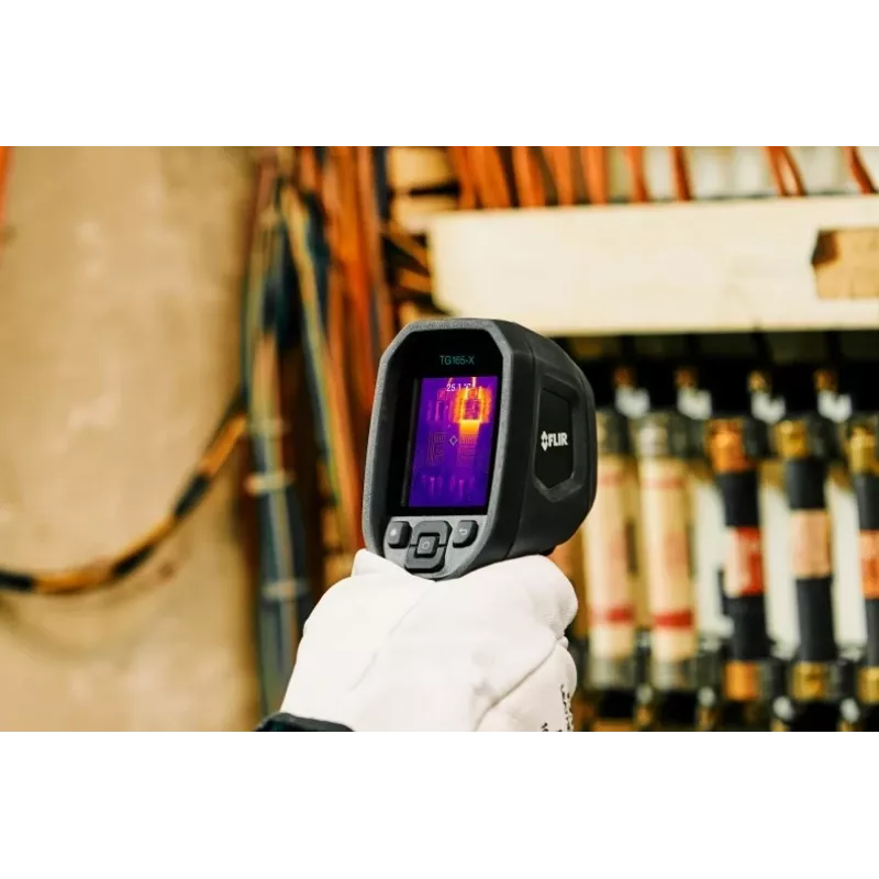 FLIR TG165-X MSX Thermal Camera -25 Up to +300 °C 80 x 60 Pixel 8.7 Hz MSX®, Integrated LED Light, Digital Camera