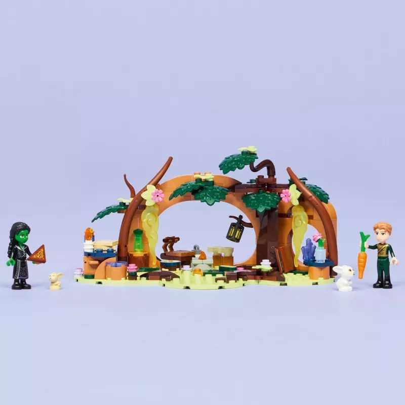 LEGO set Elphaban Hideout 75687 — playset with 3 minifigures