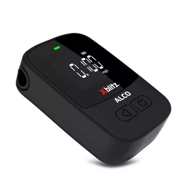 Handheld electrochemical alcohol tester Xblitz ALCO — BAC 0–4%, accuracy 0.05%, LCD, 5 mouthpieces, 2×1.5V batteries