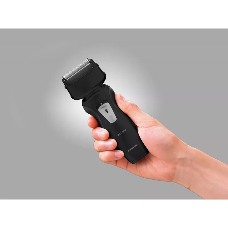 Foil shaver Panasonic ES-RW31 — 2-blade battery foil shaver, wet & dry, black, 30 min runtime