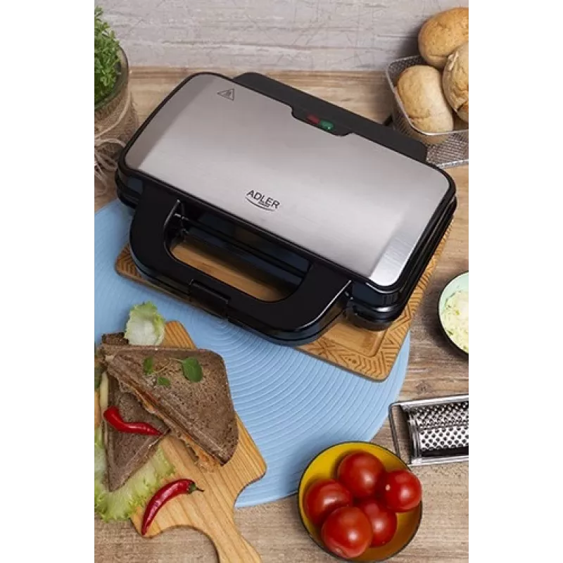 Sandwich maker Adler AD 3043, 1300 W, non-stick plates, 2 sandwiches, 285×152 mm cooking surface, black