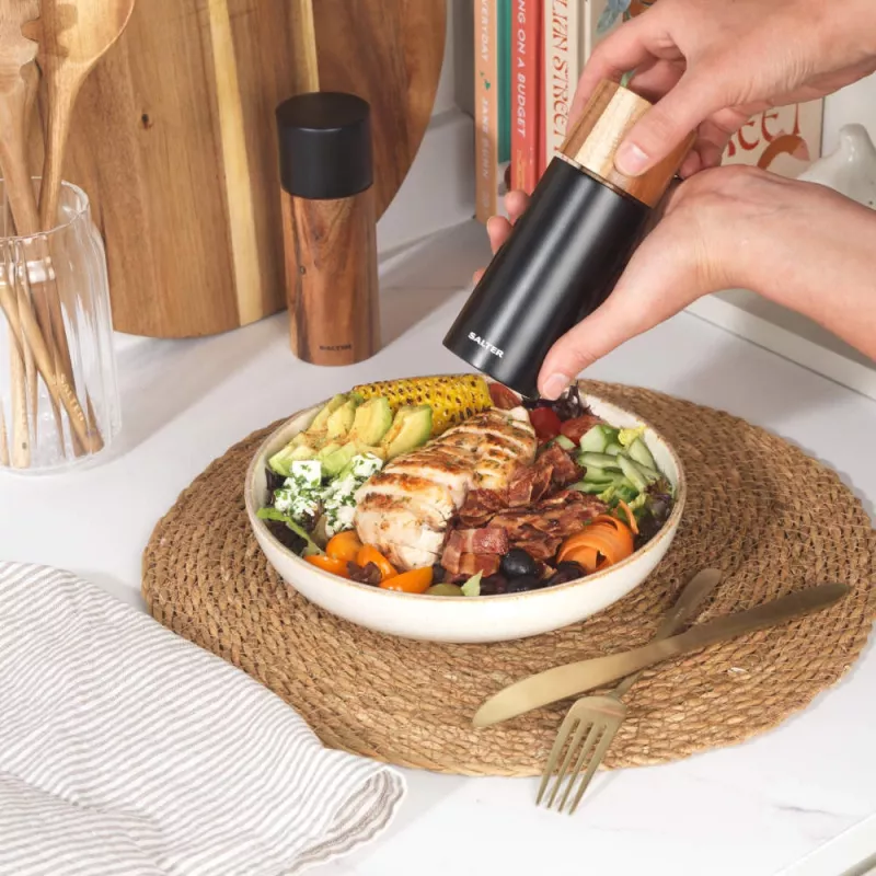Salt and Pepper Mills Salter BW12068EU7 Black with Adjustable Coarseness