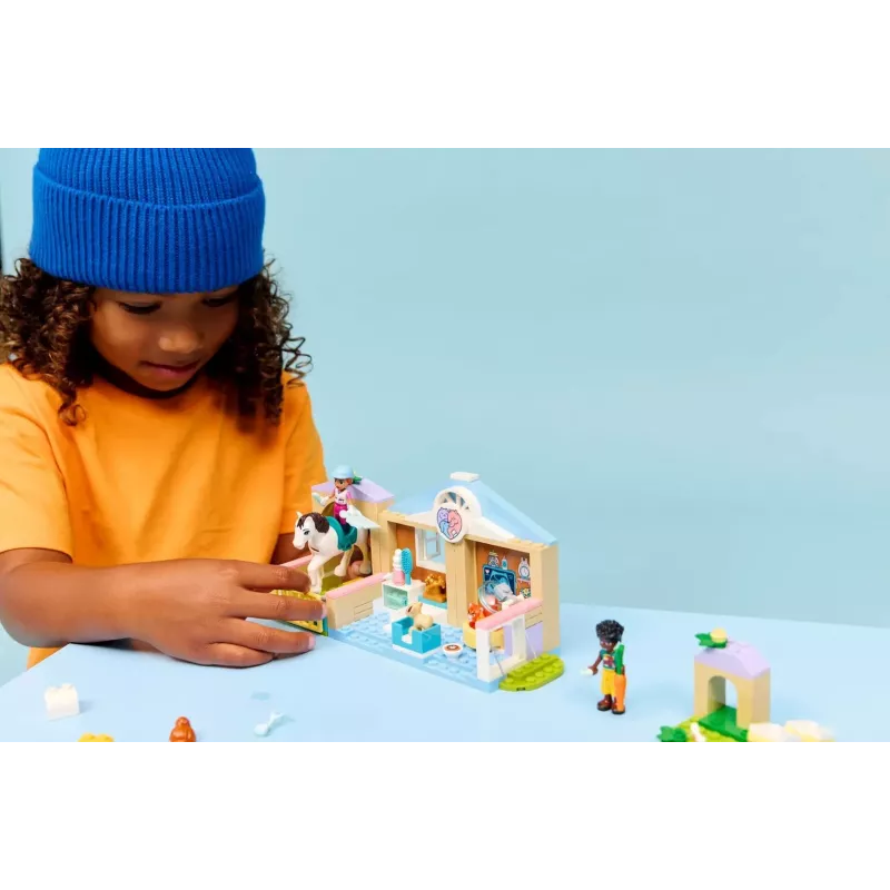 LEGO FRIENDS 42696 Animal Vet Clinic