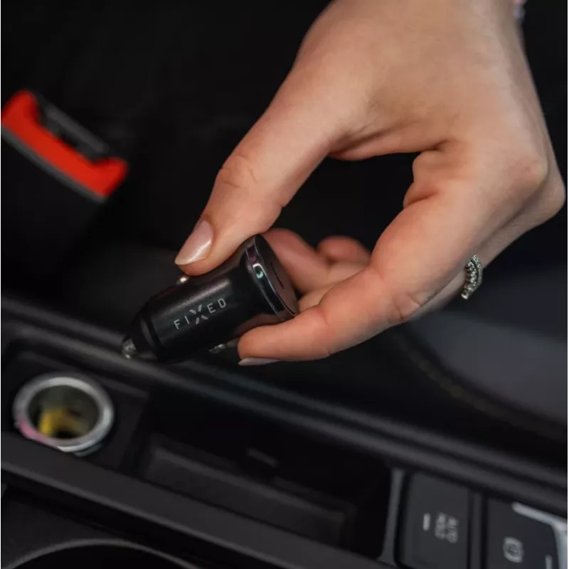 Car USB‑C charger FIXED FIXCC20N‑C‑BK 20W, single USB‑C port, compact black for 12V socket