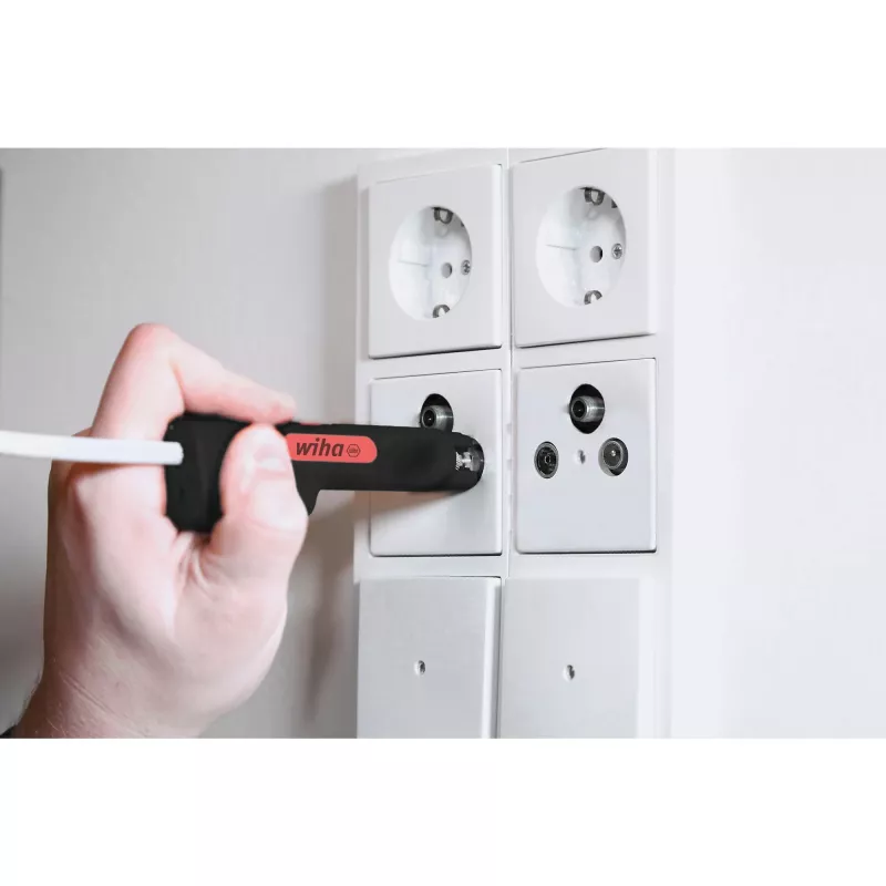 Wire Stripping Tool Wiha 44241 for 6–8 mm conductors