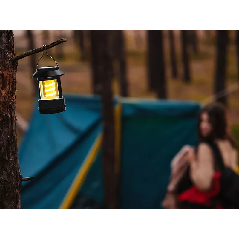 Tracer 47810 Solar Camp Light