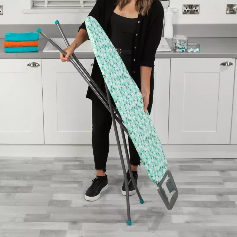Ironing board Beldray LA023995IKATFEU7, collapsible, 110 x 33 cm
