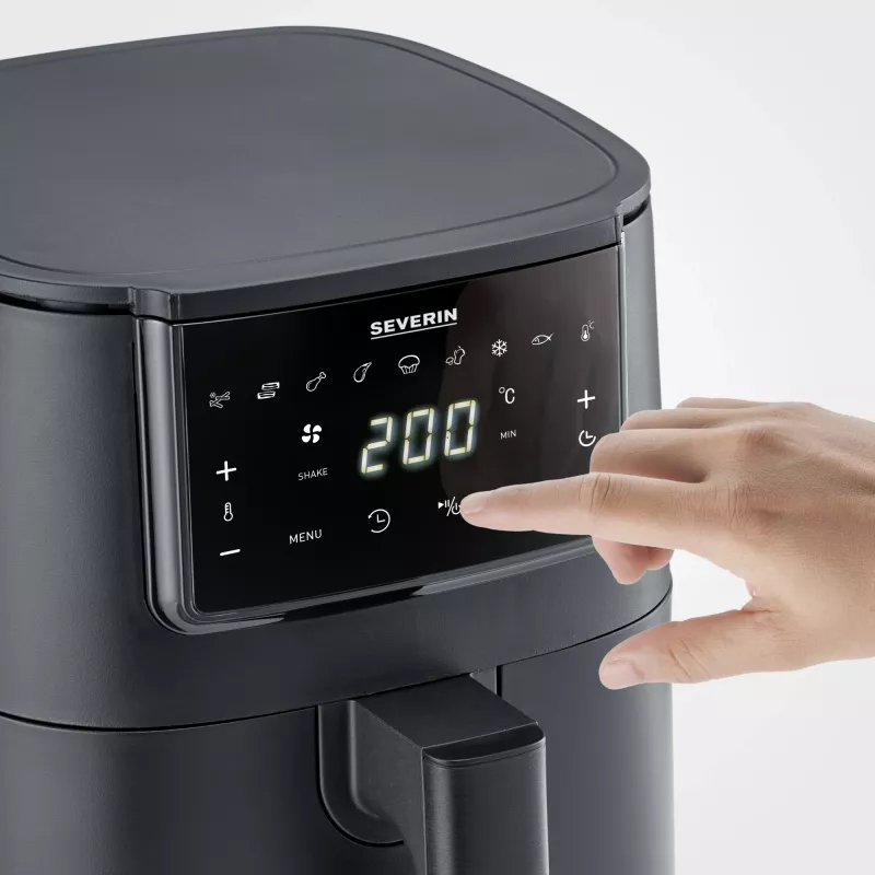 Air Fryer SEVERIN FR 2461 — 4 L capacity, Black
