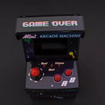 Thumbs Up ORB Mini Arcade Machine, Aufrecht stehender Arkadenschrank, Boys/Girls, 6 Years, 6,35 cm (2.5 inch), TFT, Multicolour
