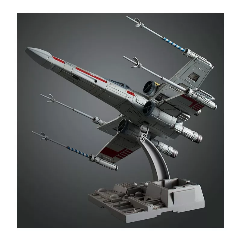 Shuttle model assembly kit REVELL 1:72 scale — X-Wing Starfighter, length 100 mm