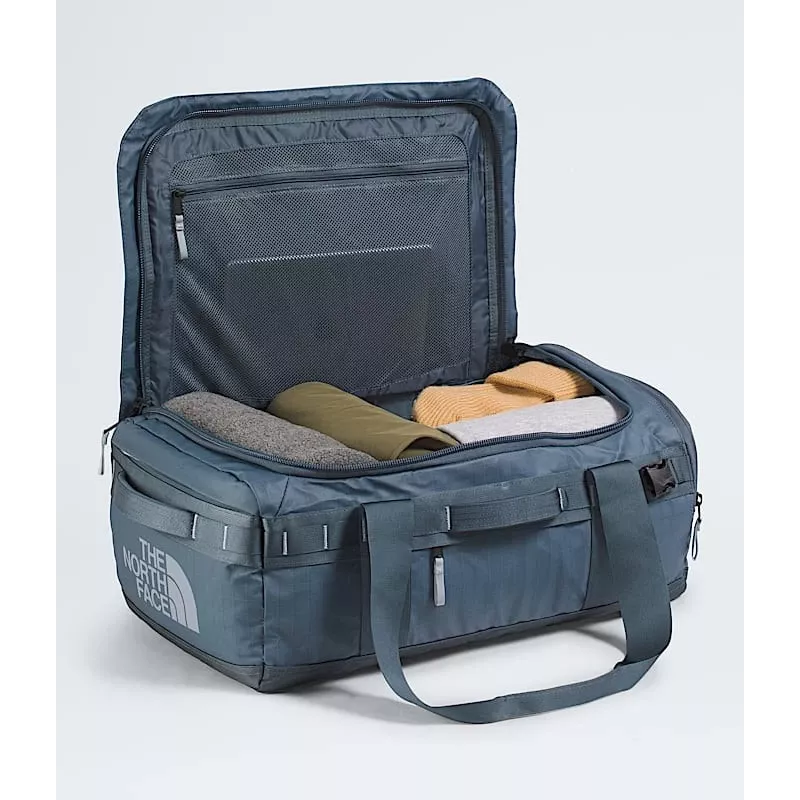 Travel bag The North Face Base Camp Voyager Duffel 42L - grey/frost grey