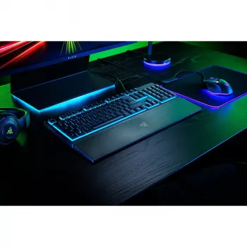 Gaming keyboard Razer Ornata V3 X Full-size USB, membrane switches, RGB LED backlight, wrist rest, 1000 Hz polling, black