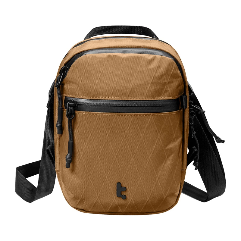 Travel bag Tomtoc Aviator-T37 with shoulder strap, X-Pac fabric, brown
