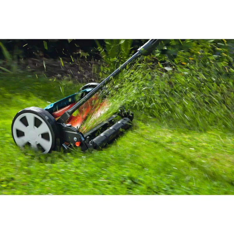 Manual reel mower Gardena 04018-20