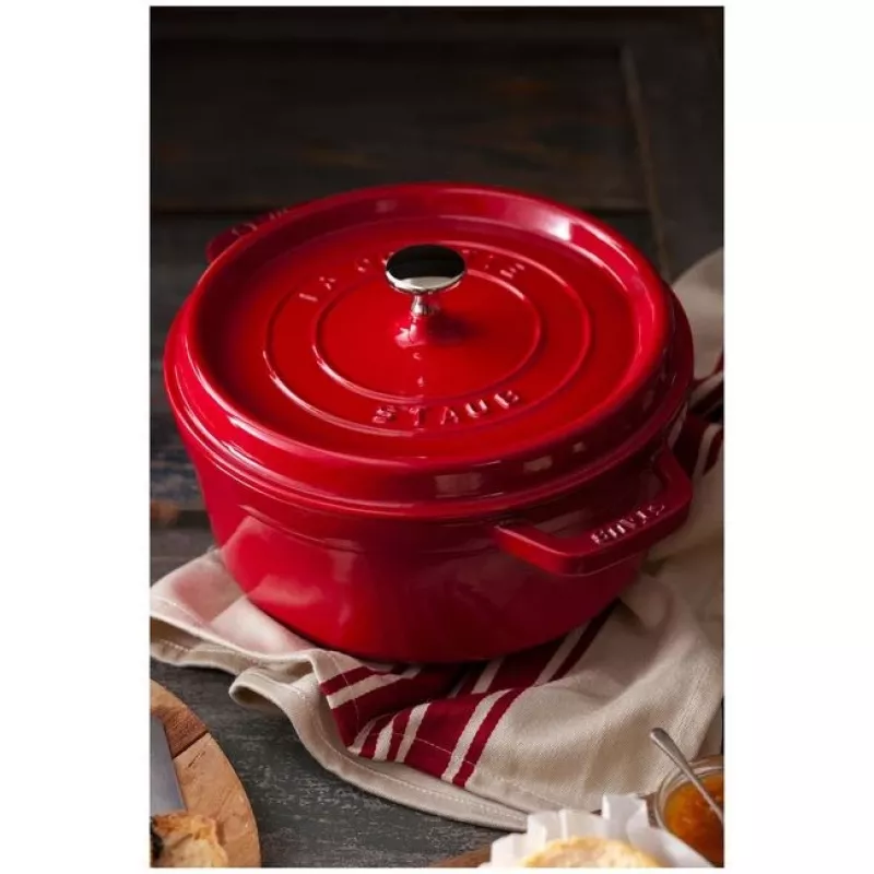 Single pan Staub Cocotte 24 cm Cherry