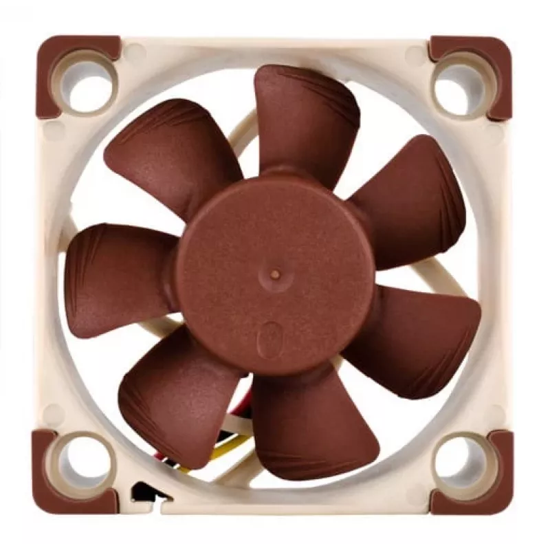 Noctua fan NF-A4x10 5V — 40×40×10 mm, 3-pin, 4500 RPM, 8.2 m³/h, 5 V