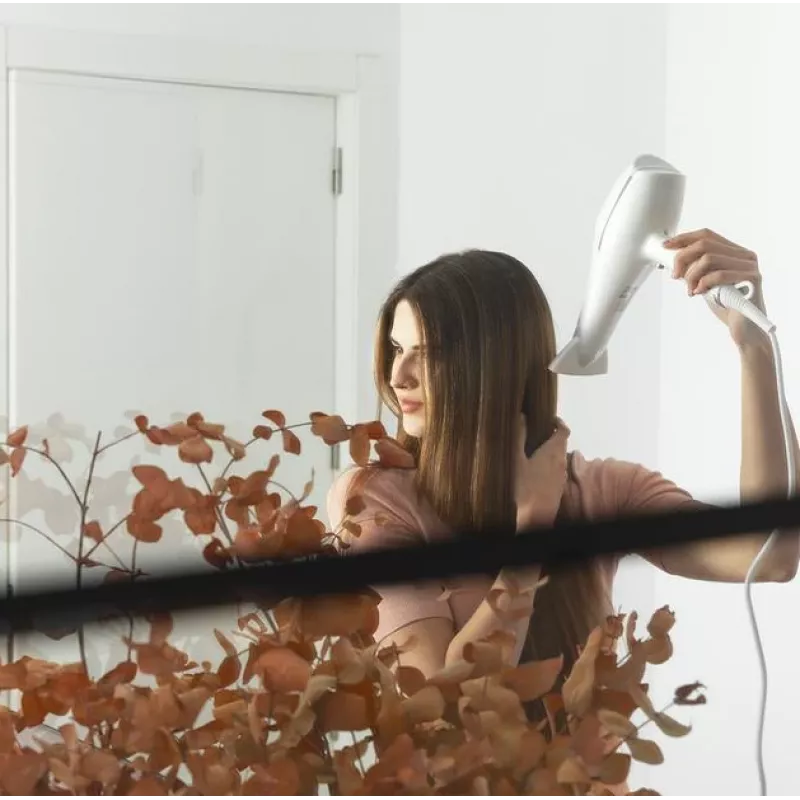Cecotec Hair Dryer | IoniCare 5300 Maxi Aura | 2200 W | Number of temperature settings 3 | Ionic function | Diffuser nozzle | White