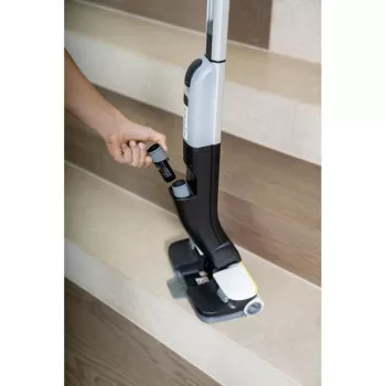 Stick vacuum Karcher FC 4-4, 2.5 Ah Li‑Ion battery, dry & wet cleaning, 30 cm roller brush, black/grey