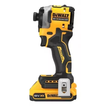 18v impact driver 3 gears; 208nm; trunk; 2x2ah