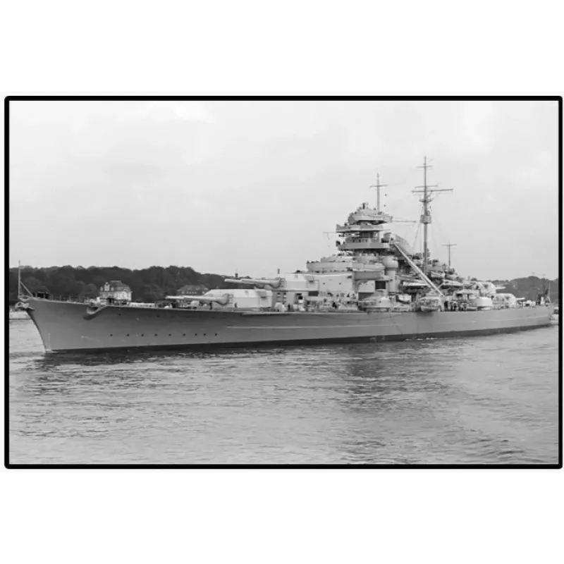 Construction Set Cobi Battleship Bismarck model with 3204 pieces - Cobi CO BI-4860