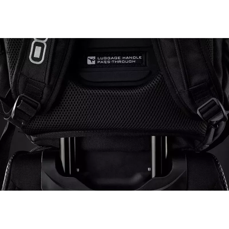 OGIO BACKPACK RENEGADE RSS BLACK PINDOT P/N: 111071_317