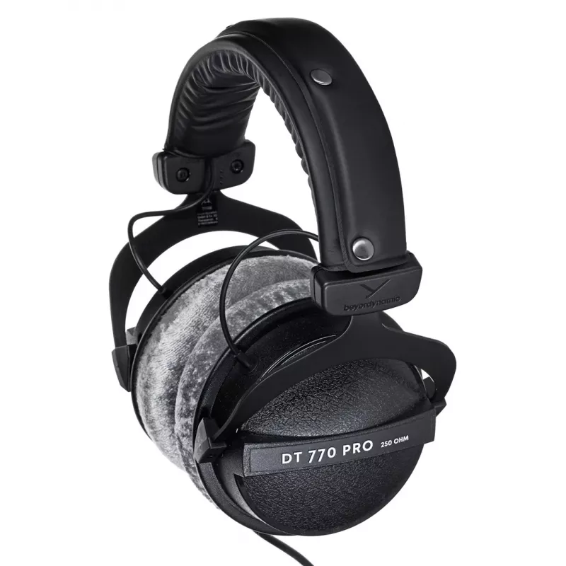 Beyerdynamic DT 770 PRO Headphones Wired headband Music Black