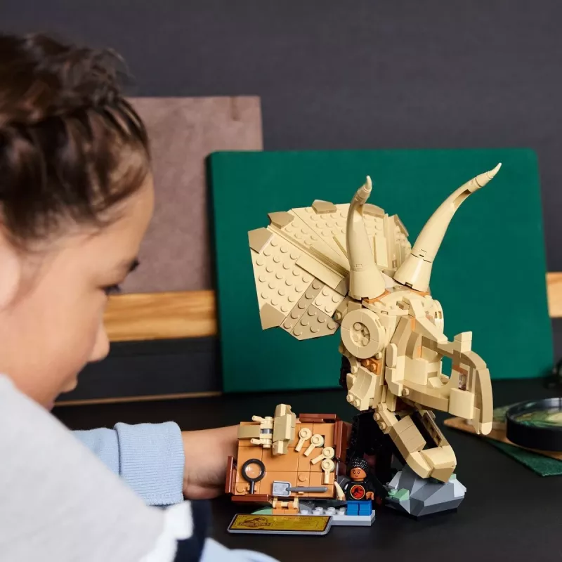 LEGO JURASSIC WORLD 76969 Dinosaur Fossils: Triceratops Skull