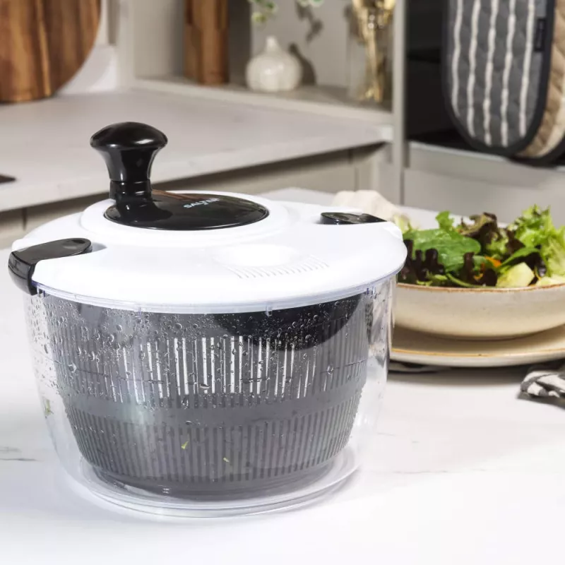 Salter salad spinner BW13899EU7 5 L capacity, BPA-free plastic bowl and basket