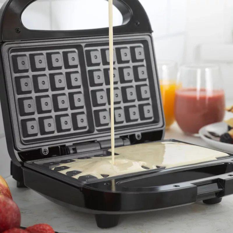 Double Waffle Maker Progress EK5852PVDE — double plates, non-stick coating, adjustable temperature