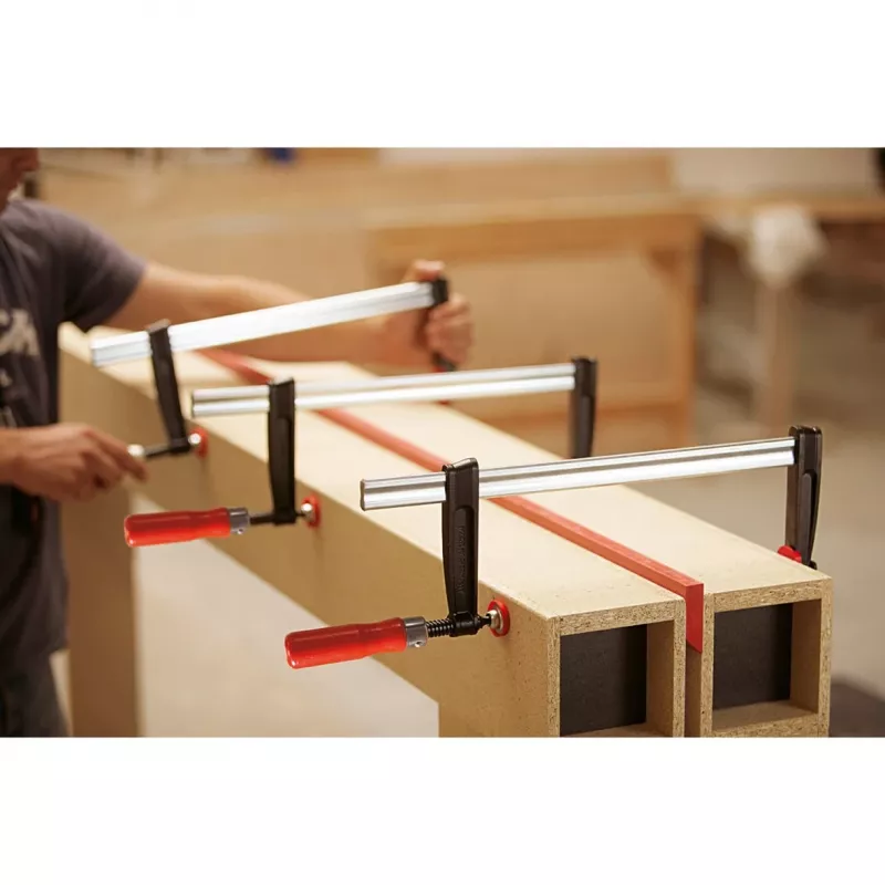 F-clamp Bessey TPN20B6BE — 20 cm opening, aluminium body, black and red parts