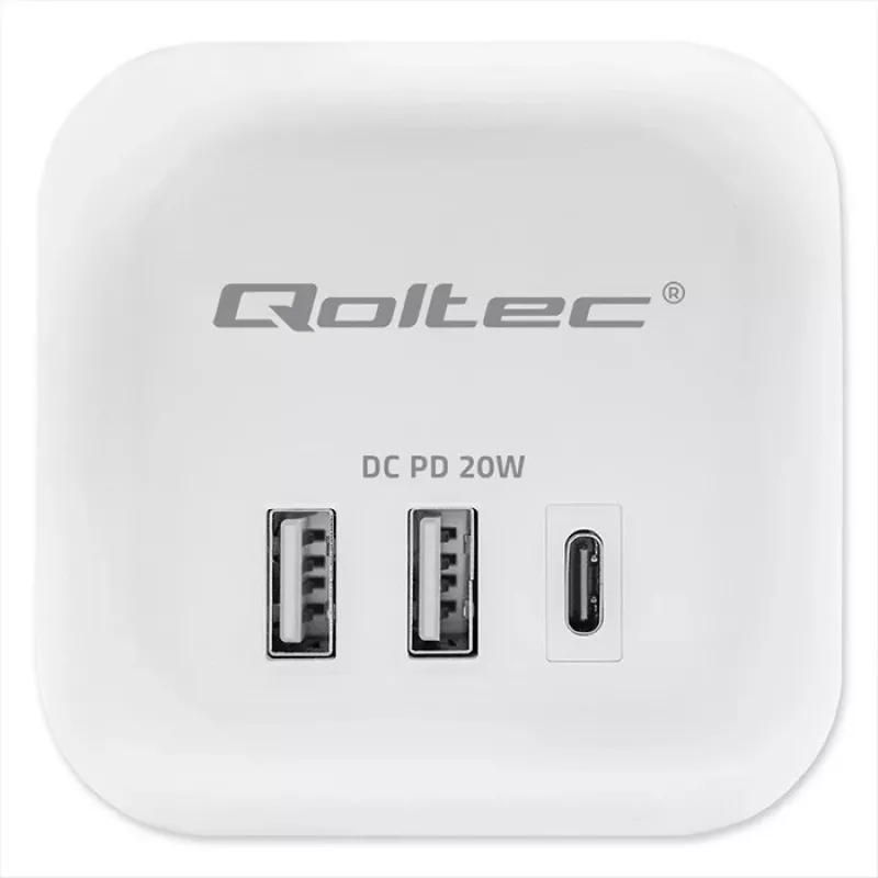 Power strip QOLTEC 52548 with 3×AC sockets and USB port