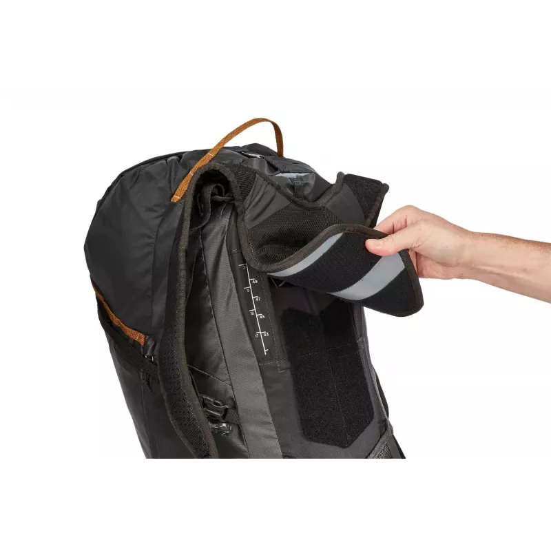 Thule | Stir, 35L | Men's Hiking Backpack | Wood Thrush