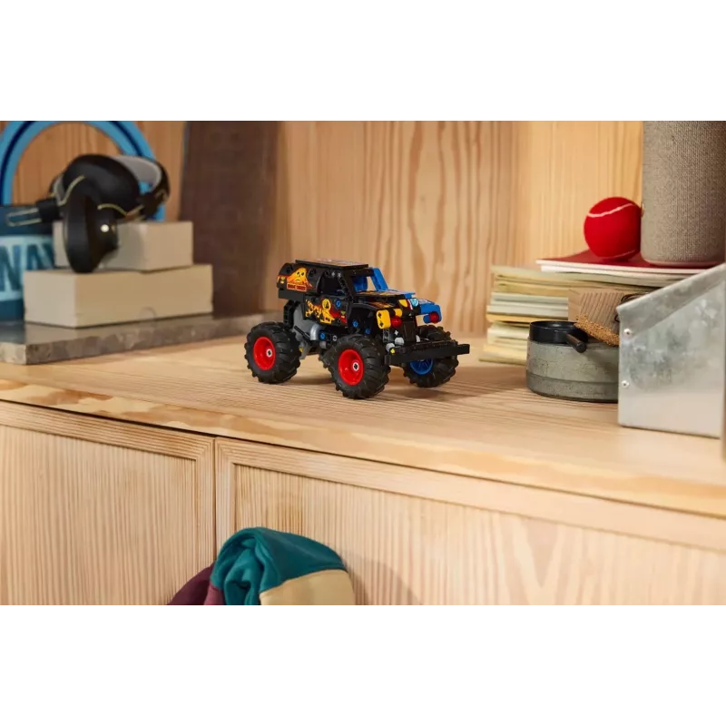 LEGO TECHNIC 42219 Monster Jam Grave Digger Fire and Ice
