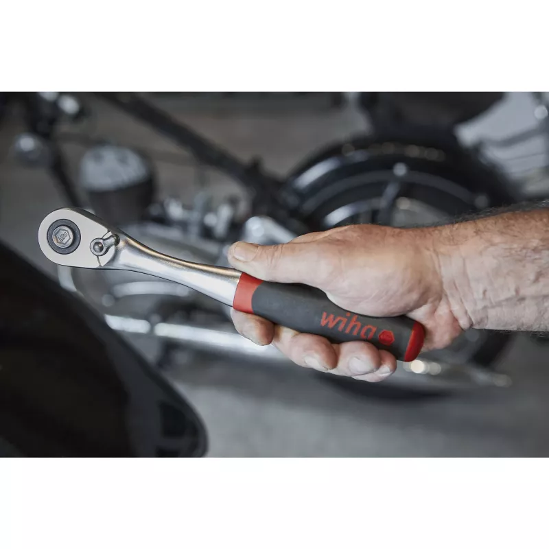 Reversible 1/2 inch Ratchet Wiha 45627 with Push Button and Ball Lock