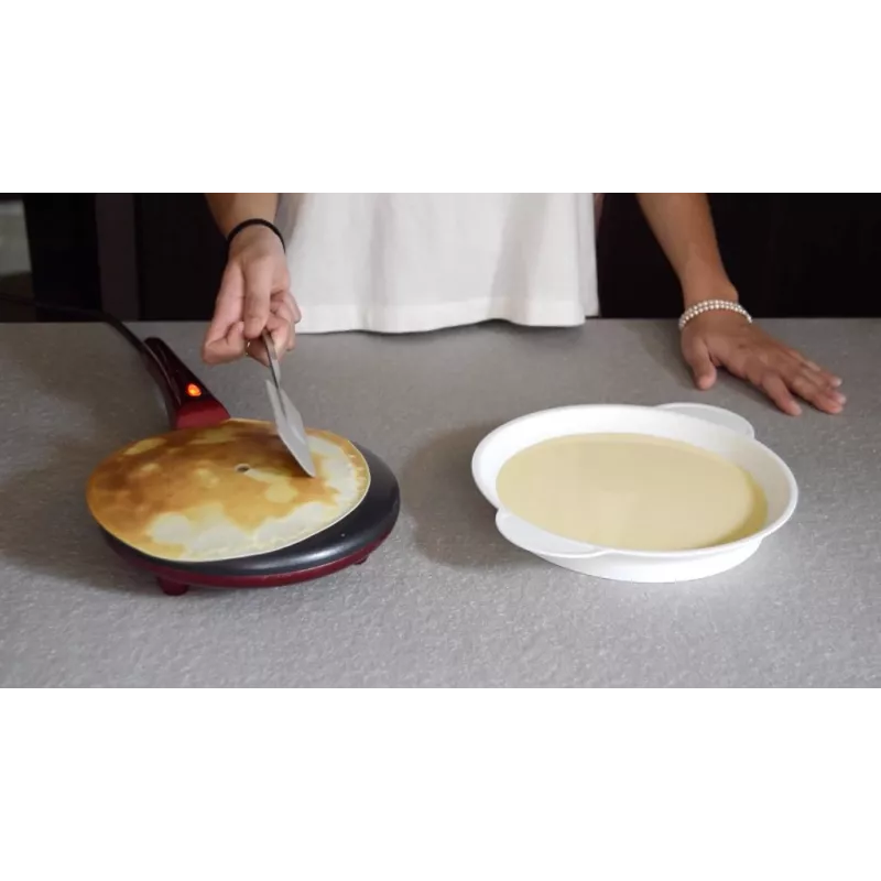 Crepe maker Beper BT.710Y - electric pancake maker, non-stick plate