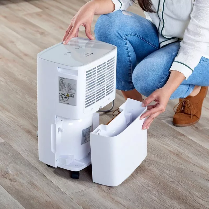 Dehumidifier Taurus DH1201 — 2.5 L tank, 90 m³/h, 210 W, 43 dB, R290