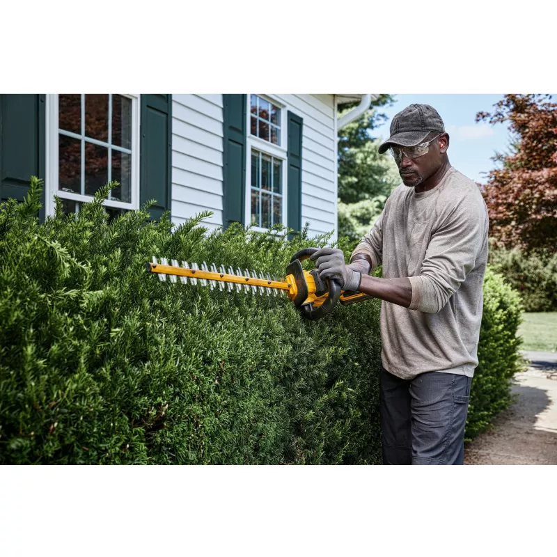 DeWALT DCMHT573X1-QW power hedge trimmer Double blade 4.1 kg