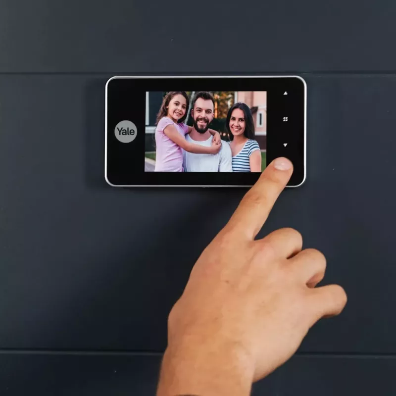 Yale 45-4500-1440-00-6011 digital door viewer