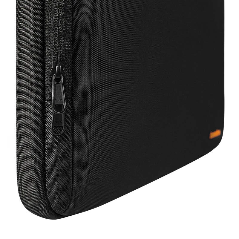 Laptop sleeve Tomtoc Defender-A14 (A14C2D1) — water-resistant, lightweight, for 14-inch laptops