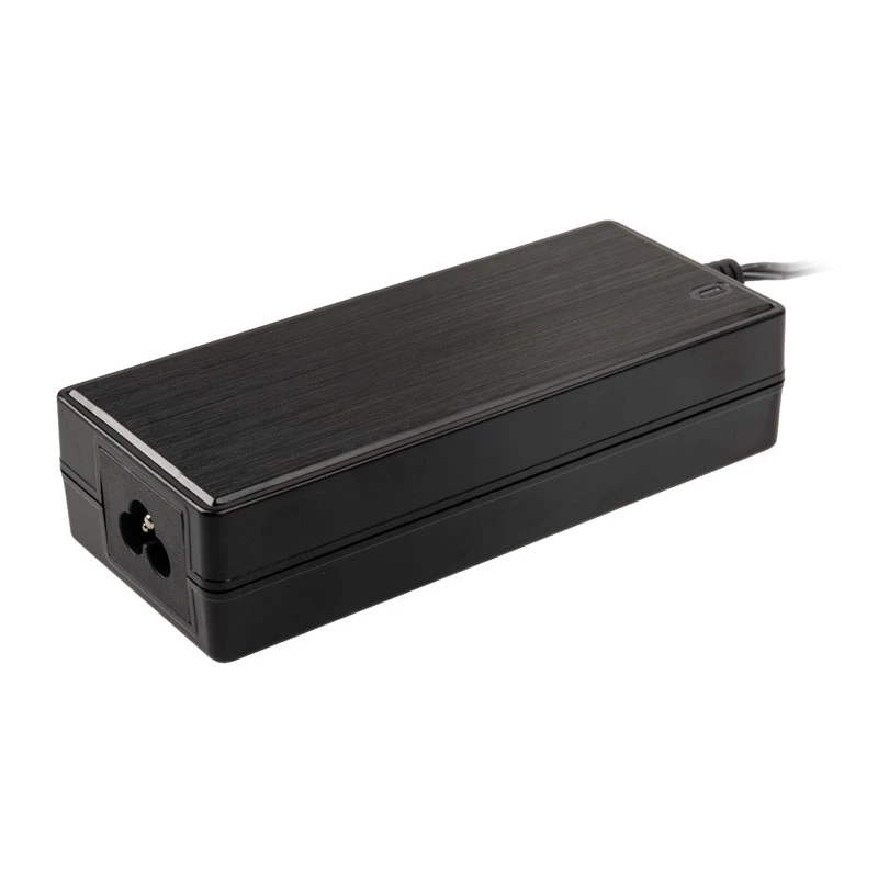 Akasa Power Supply for Intel NUC / Mini-ITX Systeme - 90 Watt