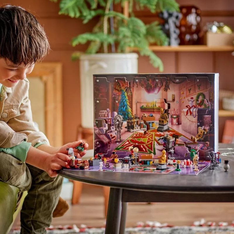 Construction toy LEGO Star Wars Advent Calendar 2025 — set 75418, seasonal buildable minifigures and models