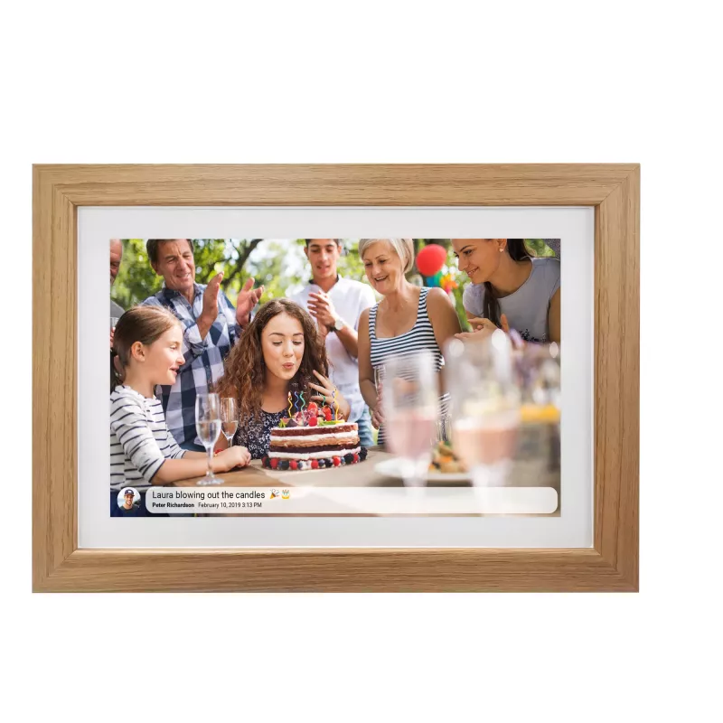 Denver photo frame with FRAMEO 10.1 16GB light wood
