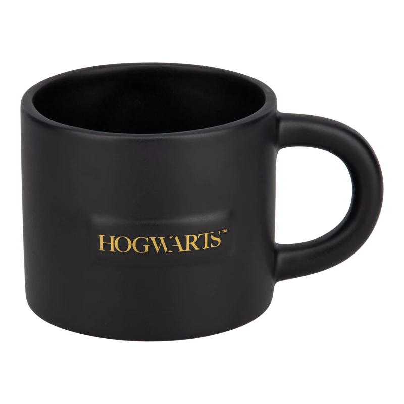 Ceramic mug Paladone Hogwarts Crest Embossed mug – embossed Hogwarts crest design, standard 330–400 ml capacity