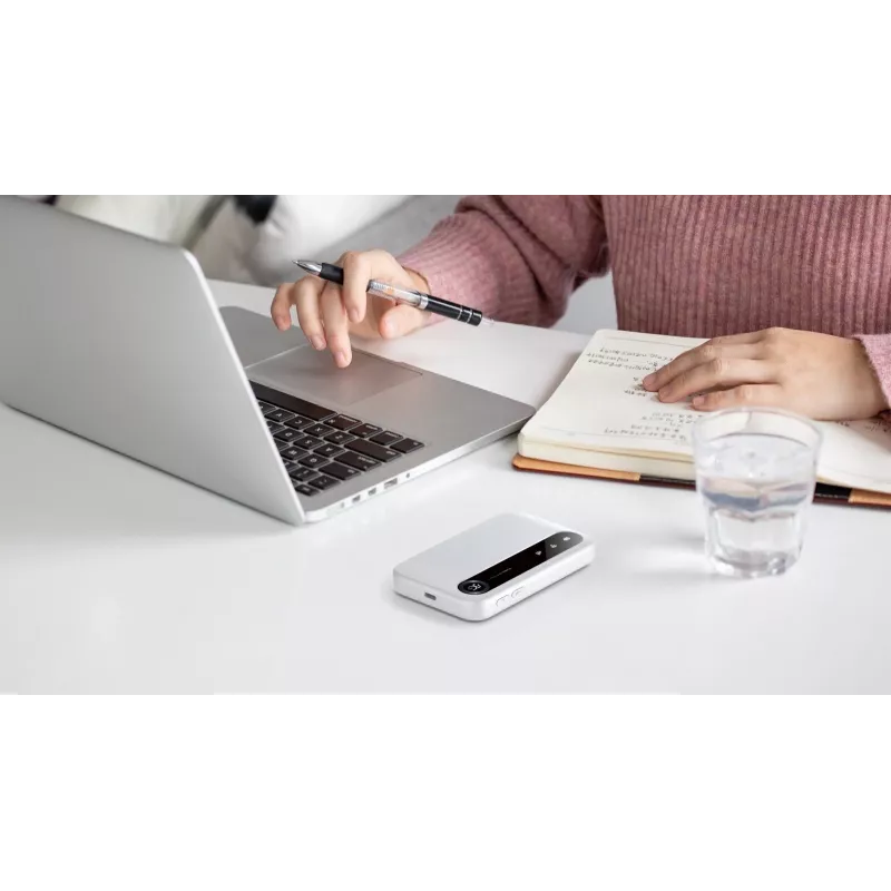 ZTE U50 5G mobile router