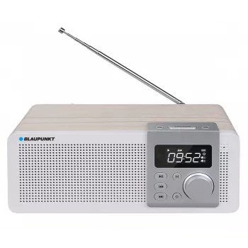 Portable radio BLAUPUNKT PP14BT with Bluetooth, MP3, MicroSD, USB and alarm — 6 W, battery/AC, 230×118×90 mm