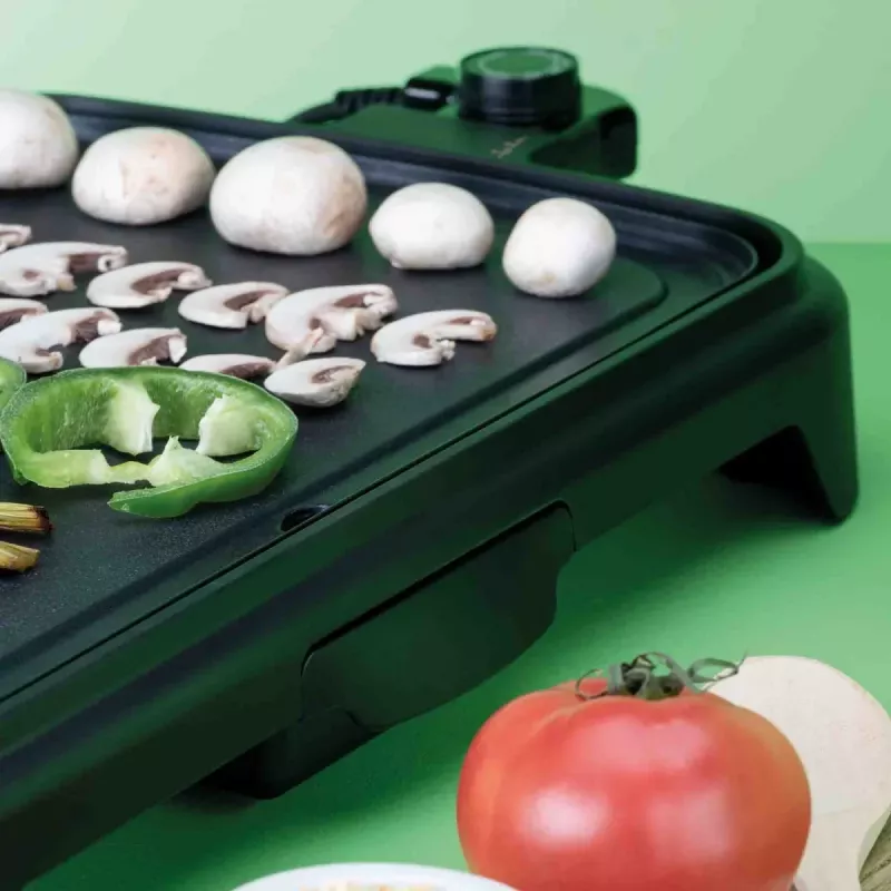 Electric grill Jata JEGR1241 with non-stick surface and adjustable temperature control