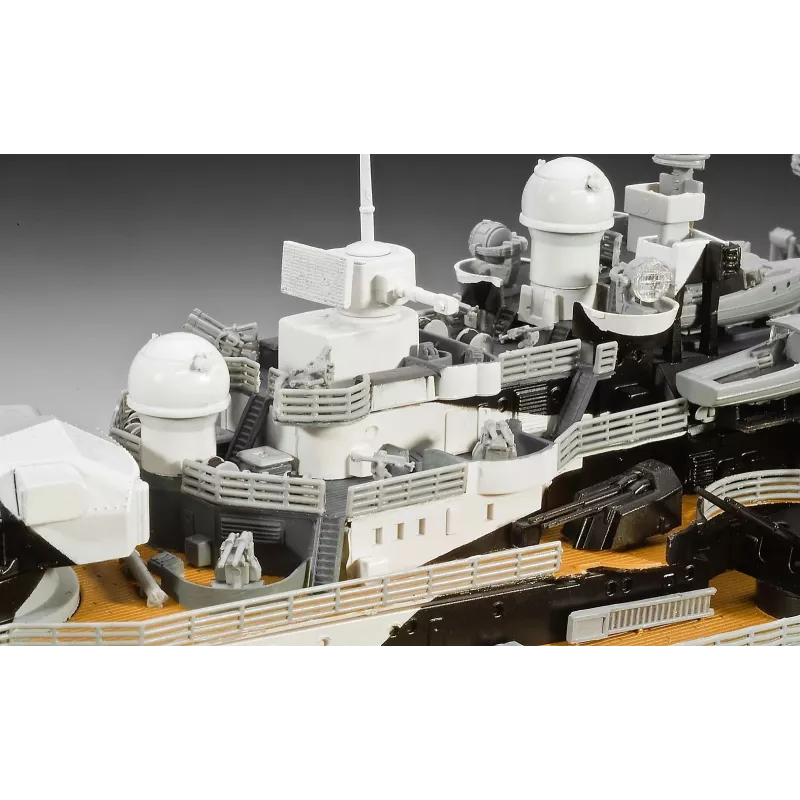 Plastic model ship REVELL Tirpitz 1:350 scale